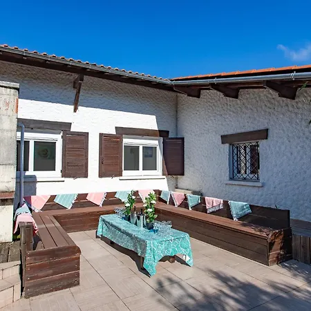 La Maison Du Bonheur 30 Personnes Avec Piscines Chauffees Holiday home Ares