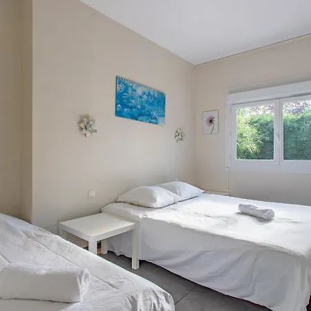 La Maison Du Bonheur 30 Personnes Avec Piscines Chauffees * Ares