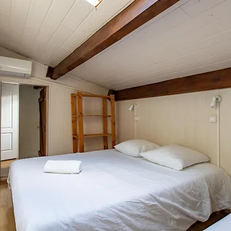 La Maison Du Bonheur 30 Personnes Avec Piscines Chauffees Ares