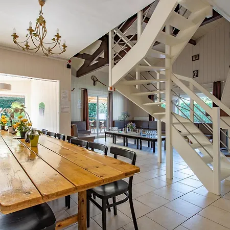 La Maison Du Bonheur 30 Personnes Avec Piscines Chauffees